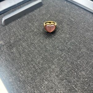 Gold Heart Ring with Pink Stone size 6.5